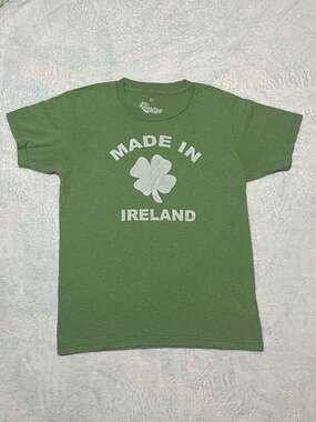 Vintage Mr. Chips Made in Ireland Shamrock Graphic Green T-Shirt-L